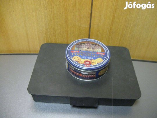 Köralakú díszdoboz kapható !