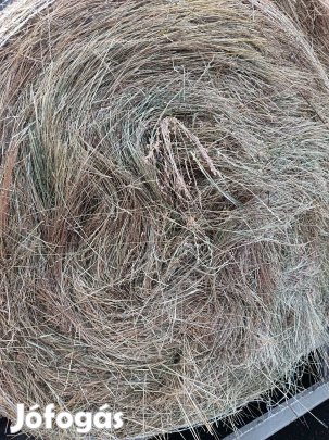 Körbálás Széna