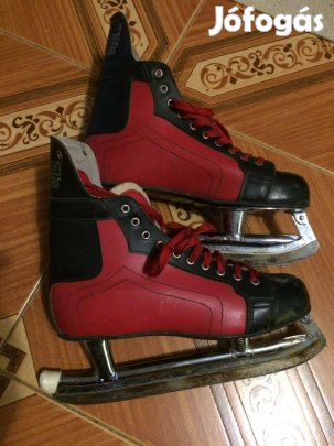 Korcsolya 40-es retró bőr jégkorcsolya hokikorcsolya Canadian Star