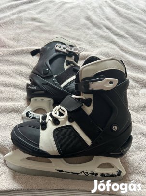 Korcsolya oxelo 41