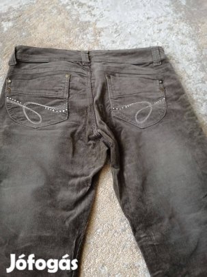 Kord csípőnadrág 38