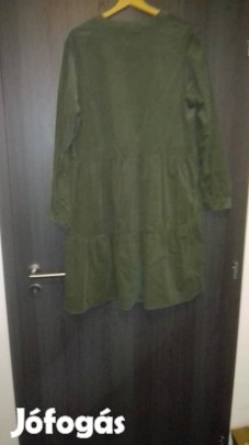 Kordbársony szép kis ruha eladó!