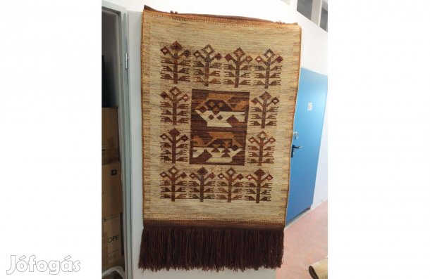 Kordováner faliszőnyeg eladó