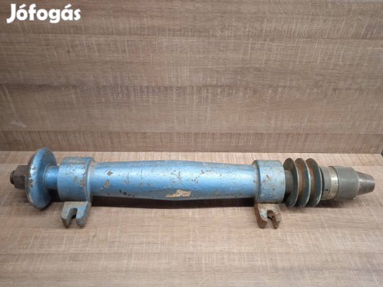 Körfürész tengely