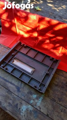 Körfűrészgép öntöttvas asztallap