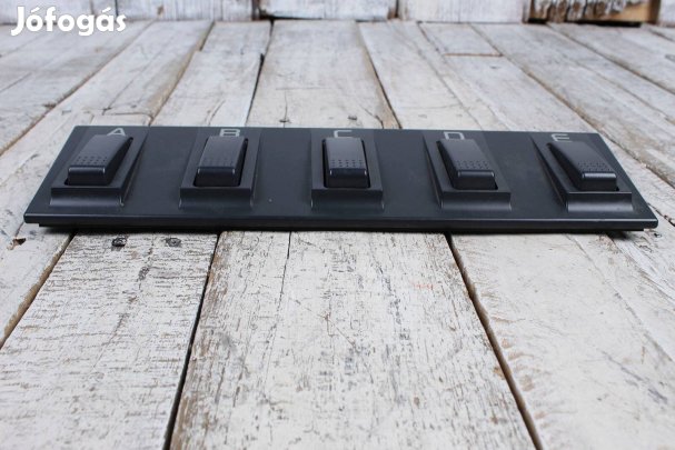Korg EC-5 pedál 