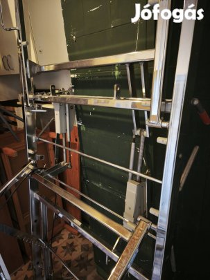 Korházi ágy felszerelés eladó 