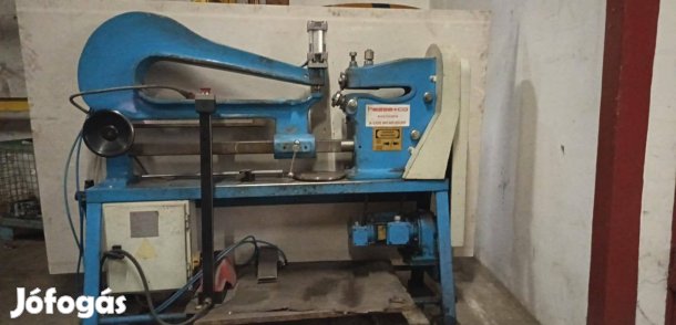 Körkivágó kézi A-2355