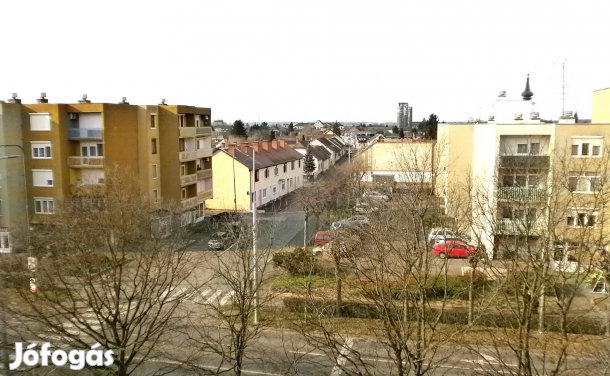 Körmenden kétszobás 55 m2-es 3. emeleti lakás eladó!