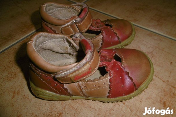 Kornecki bőr kislány cipő 23 méretű, bokatartó, gyorsan kinőtt