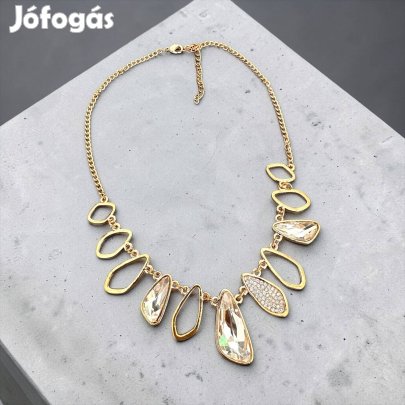 Kornélia arany színű köves bizsu nyaklánc