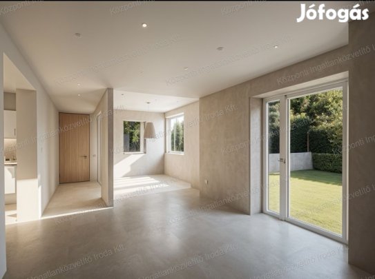 Környén, az Április utcában, teljes körűen felújított családi ház