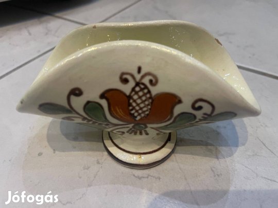 Korondi szalvéta tartó