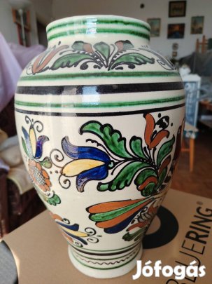 Korondi váza 