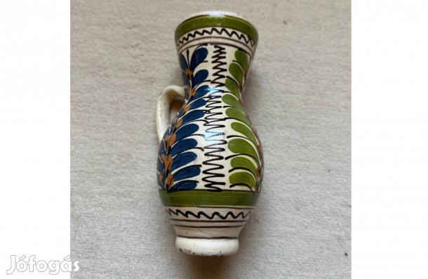 Korondi vázák, korsó, tányérok + szobor