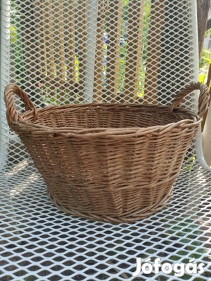 Kosár füles fonott vessző