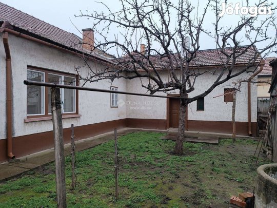 Kossuthvárosi családi ház