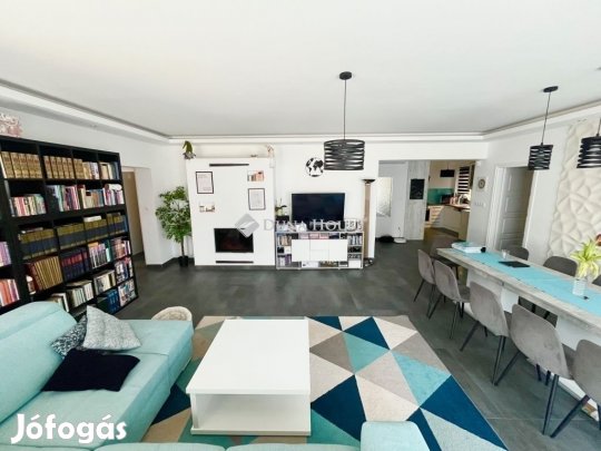 Kőszárhegyi 166 nm-es ház eladó