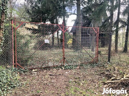 Kőszegi 2724 nm-es telek eladó