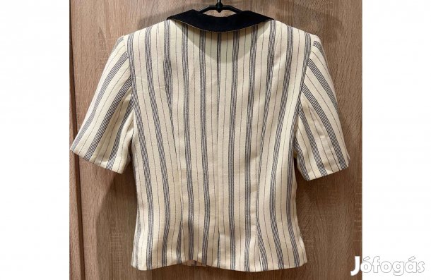 Kosztüm, rövidujjú blézer, miniszoknya, S-es