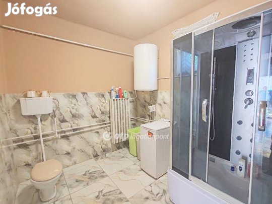 Kőteleki 134 nm-es ház eladó