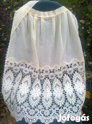 Kötény, csipkekötény - ünnepre, jelmeznek is