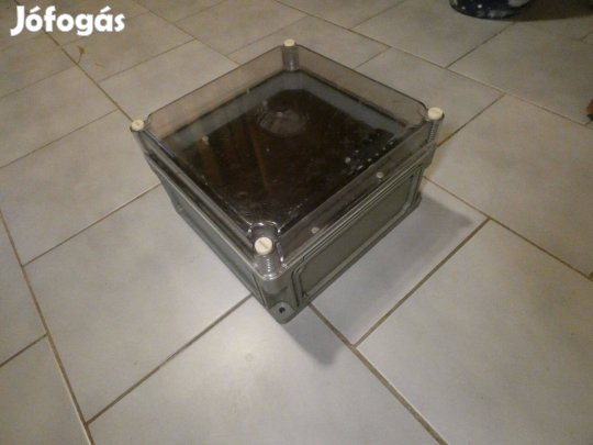 Kötődoboz 300x300x170 es