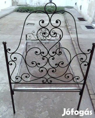 Kovácsoltvas ágy eladó