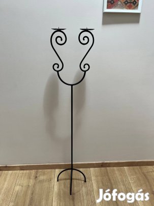 Kovácsoltvas álló gyertyatartó 120 cm magas, dekoratív
