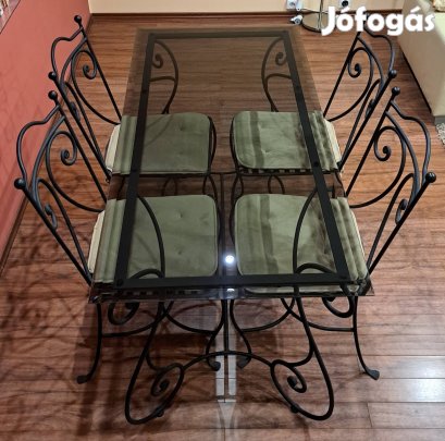 Kovácsoltvas asztal 4 székkel