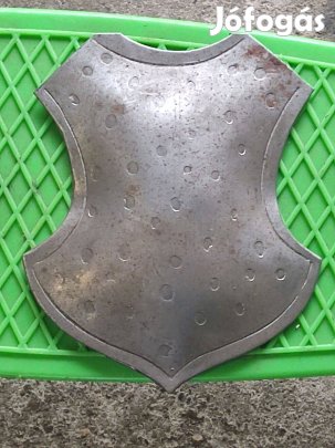 Kovácsoltvas diszitő elem