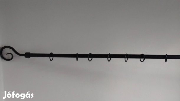 Kovácsoltvas függönytartó rúd