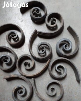 Kovácsoltvas kapaszkodó korlát induló dísz Új! Kézi Kovácsolt