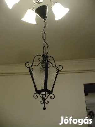 Kovácsoltvas mennyezeti lámpa