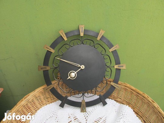 Kovácsoltvas réz számlapos falióra -Működik