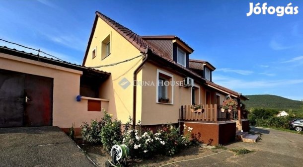 Kővágószőlősi 104 nm-es ház eladó