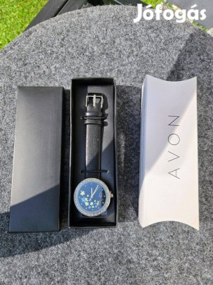 Köves Avon női karóra díszdobozban Virágmintás számlappal