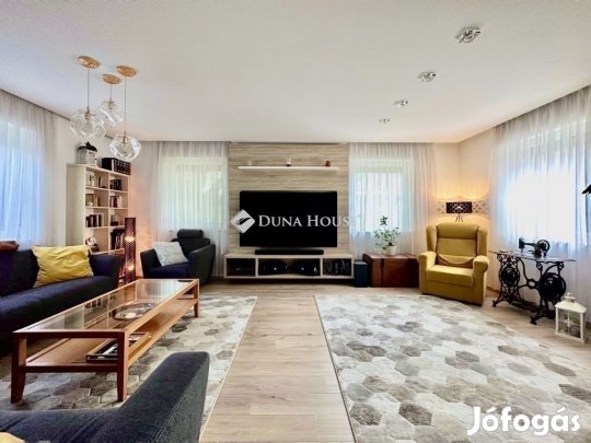 Kozármislenyi 200 nm-es ház eladó