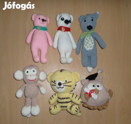 Közepes méretű amigurumi figurák egyben eladó 6 db