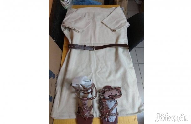 Középkori / Római jelmez szett eladó!Új!!!