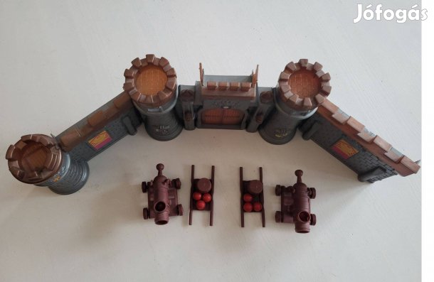 Középkori vár - 37 darabos műanyag játék szett katonákkal