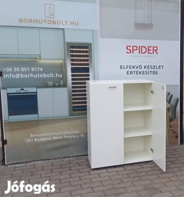 Középmagas szekrény, belül polcos, fehér - használt irodabútor