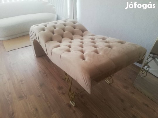 Kozmetika kezelőágy