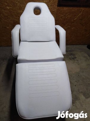 Kozmetikai, pedikűrös kezelőágy