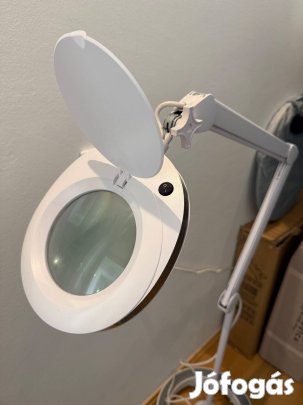 Kozmetikai nagyítós lámap