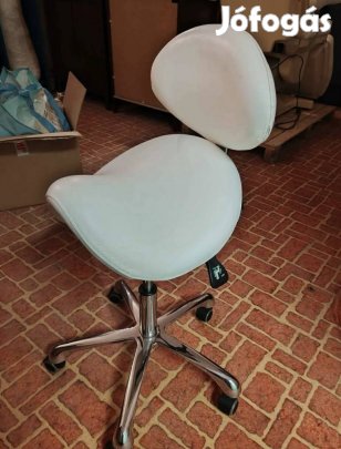 Kozmetikai nyerges szék