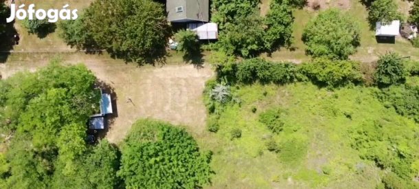 Közműves építési TELEK BALATONKENESE folyamatosan fejlődő részén!