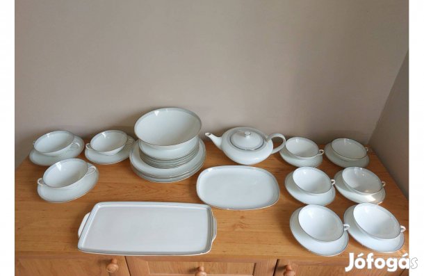Krauthheim -Adelberg bajor teás, kínálótálak-tányérok