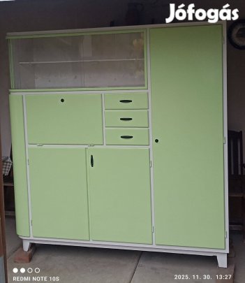 Kredenc eladó