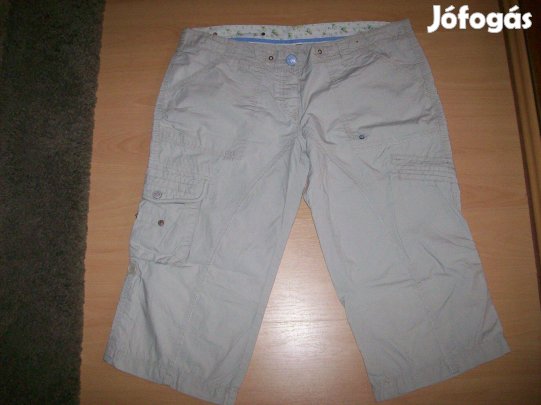 Krém színű 3/4-es, zsebes női nadrág pamutvászon 42